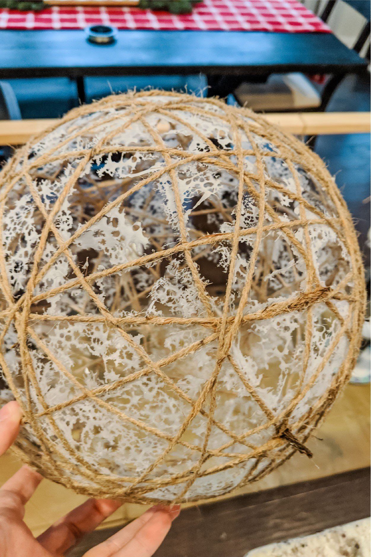 DIY Twine Balls with Lights